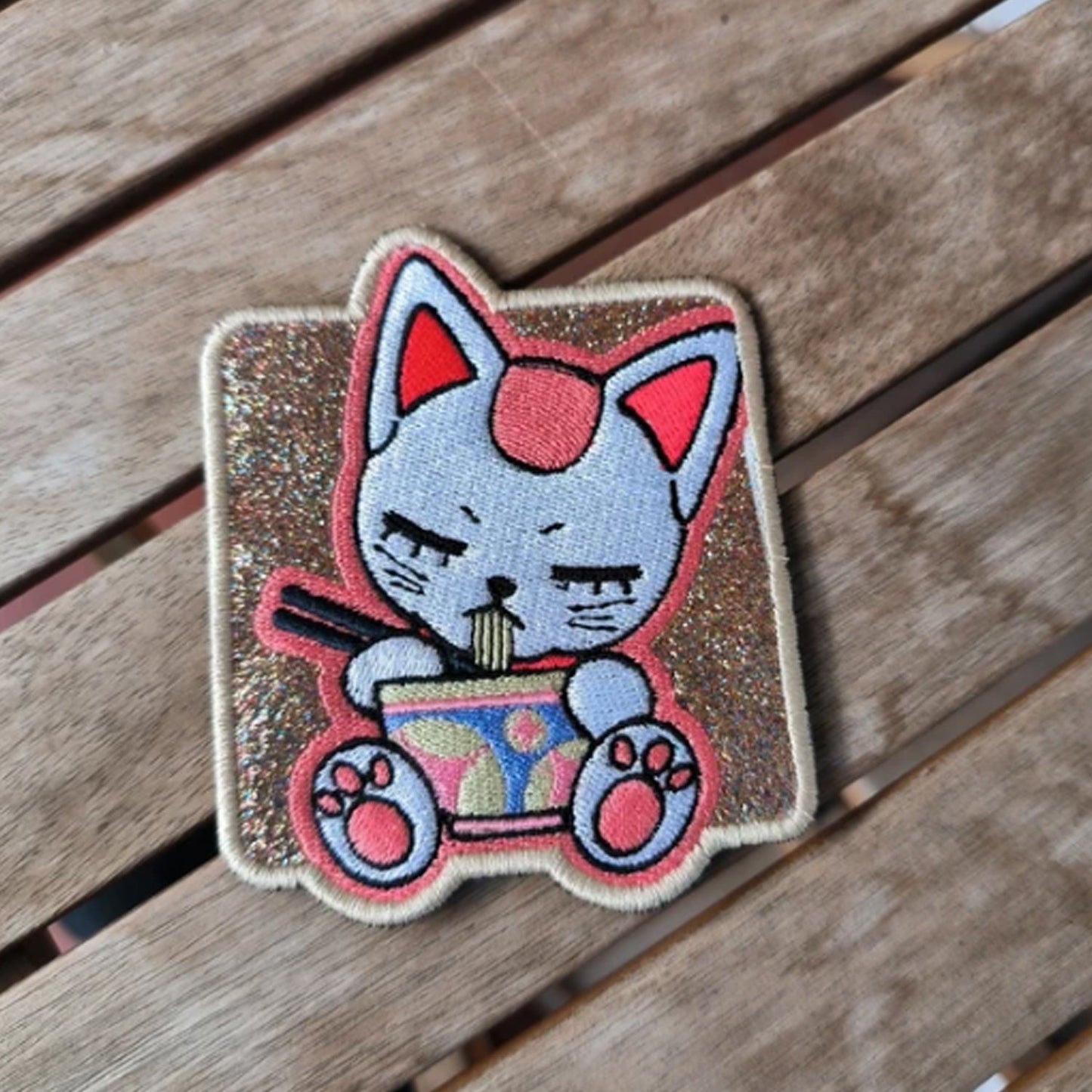 Parche Bordado Anime Gato Dan Da Dan - Valkynea