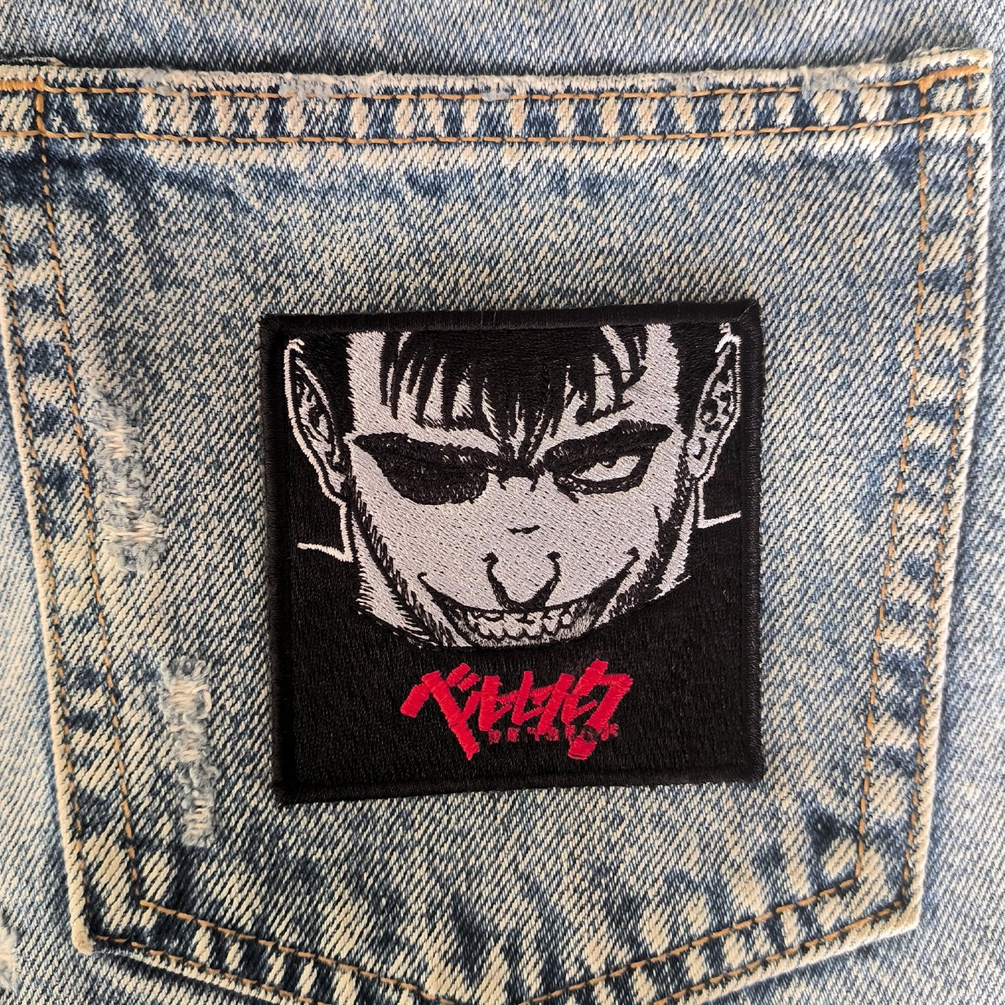 Parche Bordado Anime Berserk Mirada - Valkynea