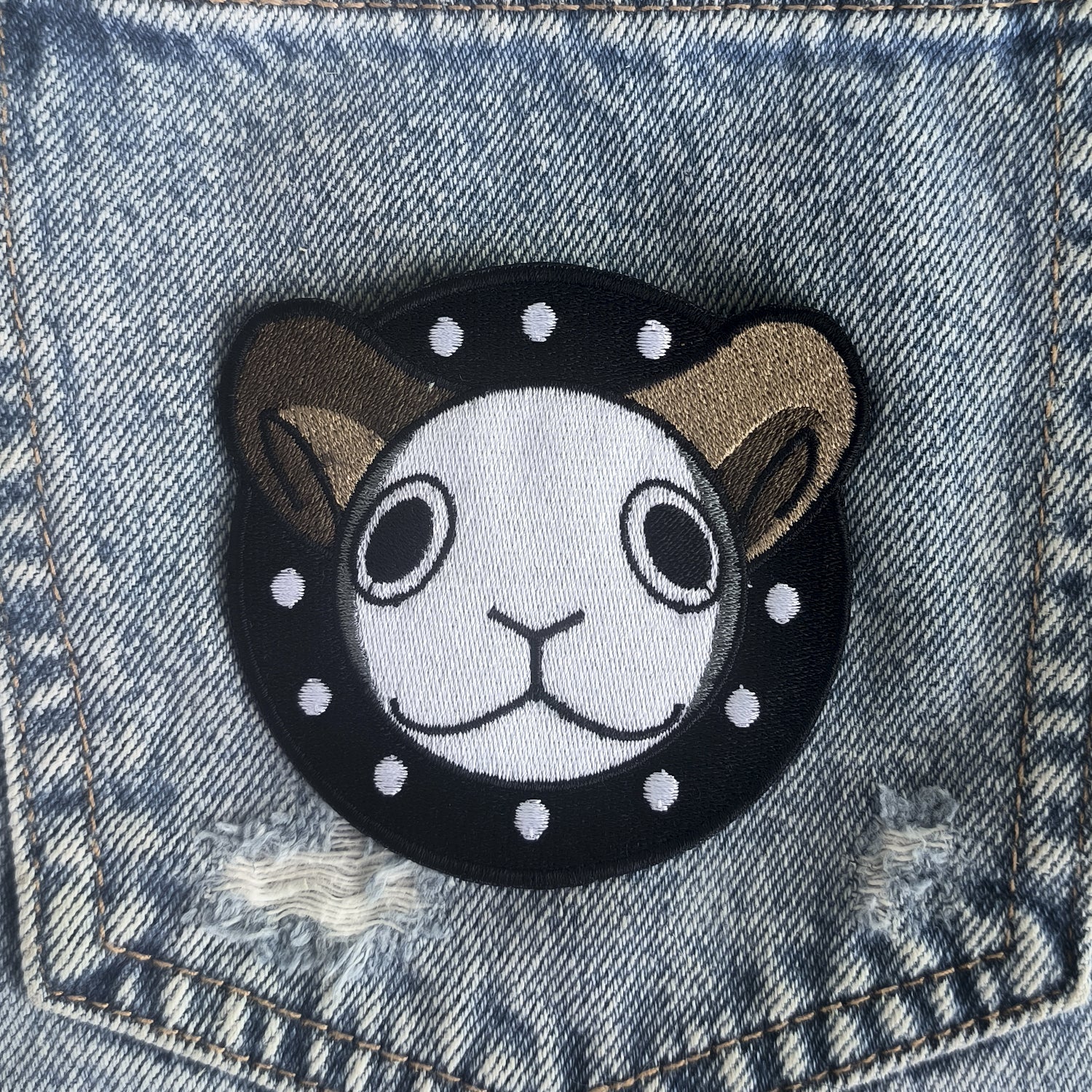 Parche Bordado Anime Calavera One Piece Barco Merry - Valkynea