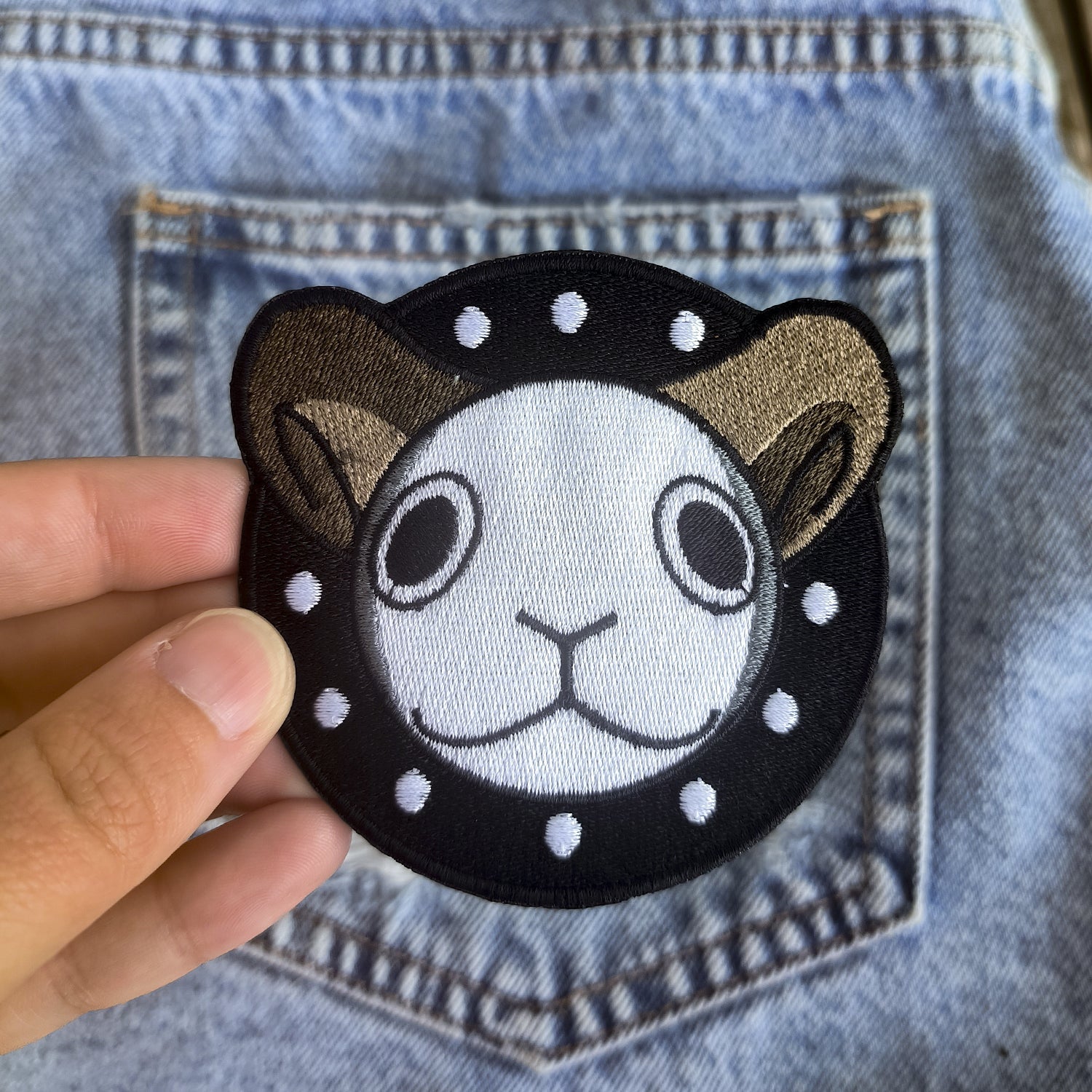 Parche Bordado Anime Calavera One Piece Barco Merry - Valkynea