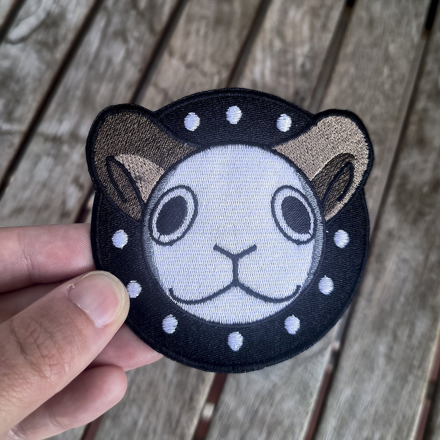 Parche Bordado Anime Calavera One Piece Barco Merry - Valkynea