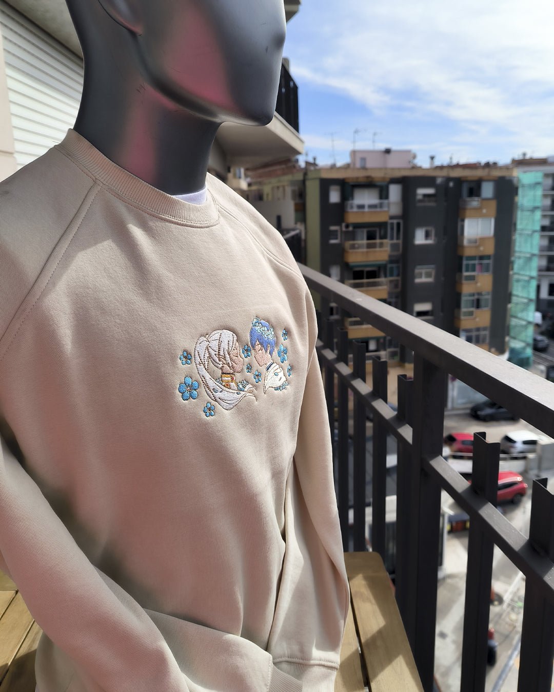 Sudadera Bordada Frieren - Valkynea