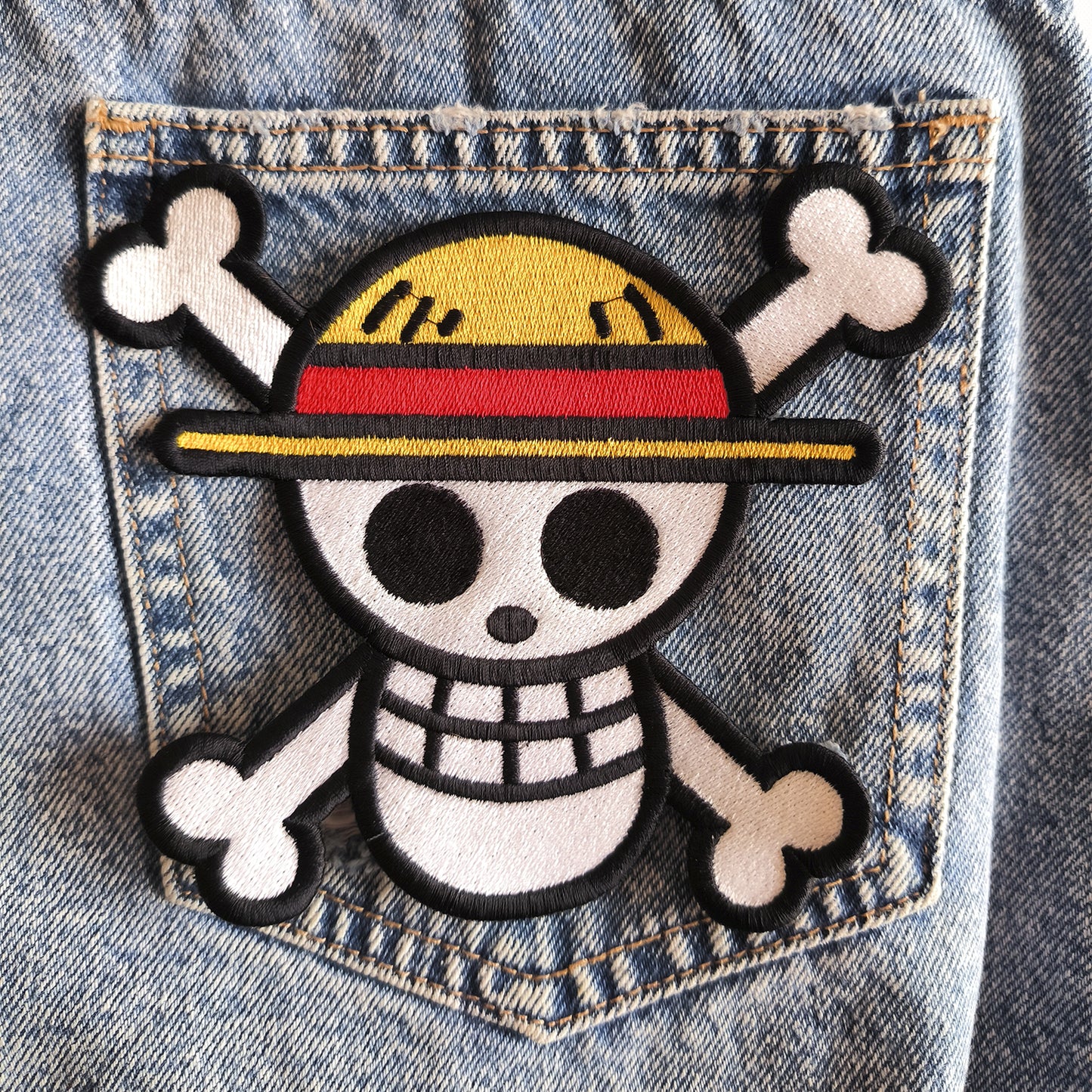 Patch Brodé Crâne Luffy XL 15 Cm